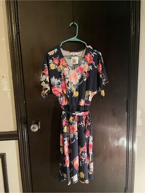 Floral V-Neck Navy Dress with Belt